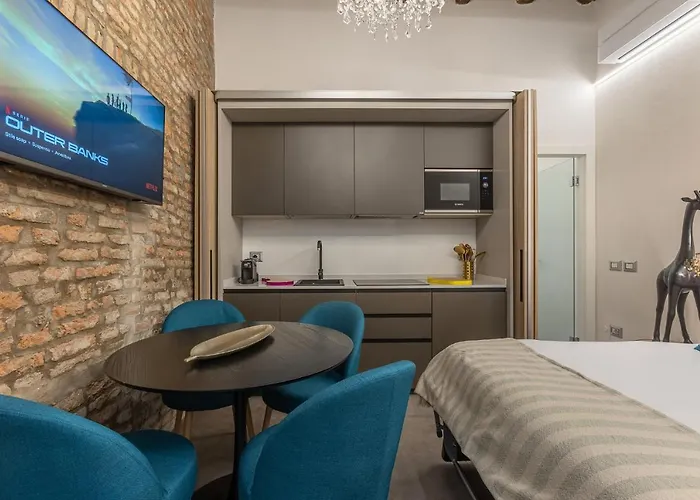 Apartman Guesthost - Jungle Ferrara