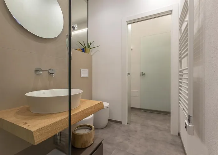 Guesthost - Jungle Apartman Ferrara